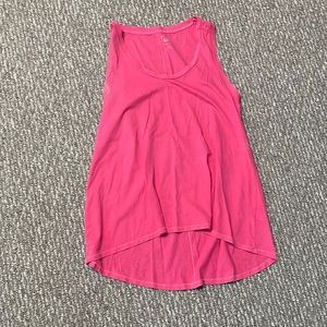 Pink gap tank top